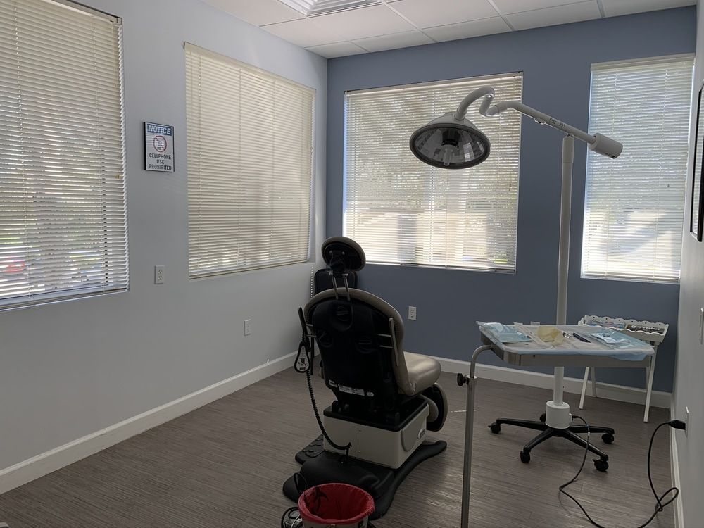 Ridgegate Medical Center: 5664 Bee Ridge Rd, Sarasota, FL 34233